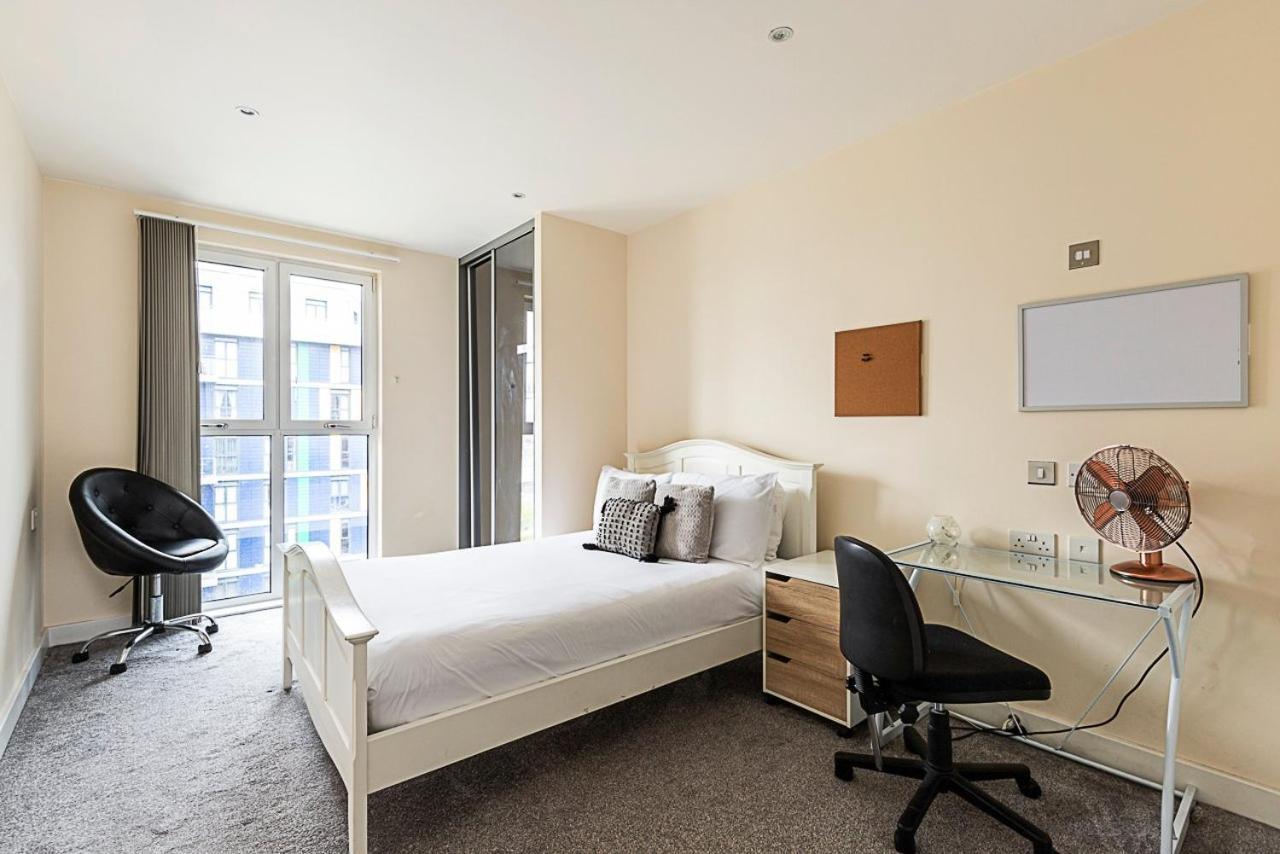 Vibrant London Canal Apartment Exterior photo